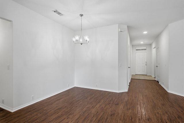 3904 San Lorenzo Drive, Denton, TX 76210