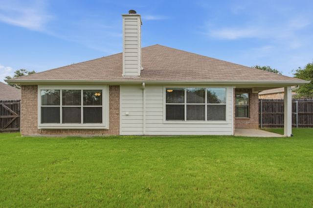 3904 San Lorenzo Drive, Denton, TX 76210