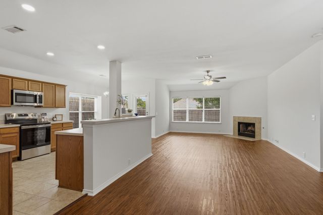 3904 San Lorenzo Drive, Denton, TX 76210