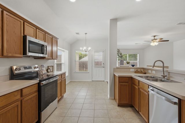 3904 San Lorenzo Drive, Denton, TX 76210