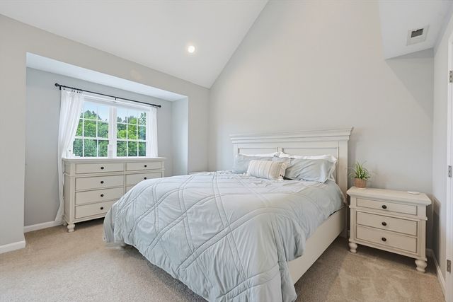 95 Riley Rd 95, Tyngsborough, MA 01879