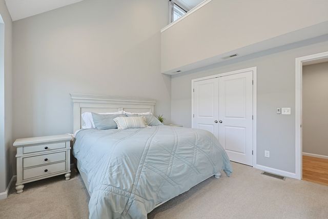95 Riley Rd 95, Tyngsborough, MA 01879