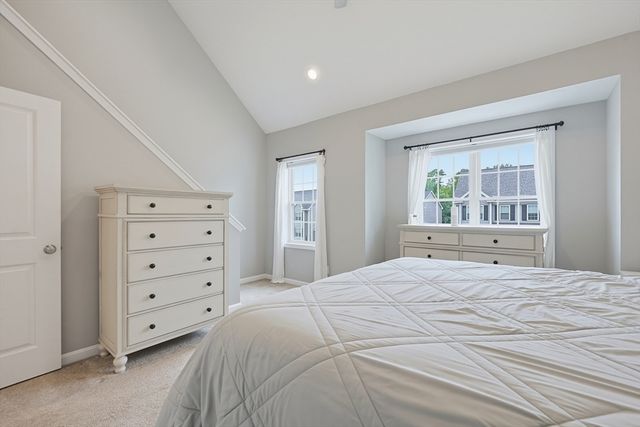 95 Riley Rd 95, Tyngsborough, MA 01879