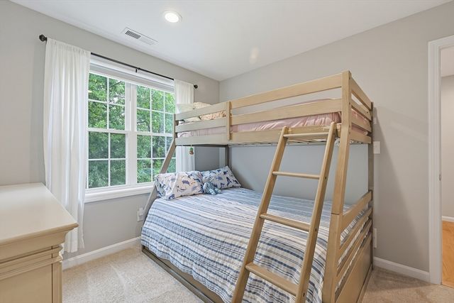 95 Riley Rd 95, Tyngsborough, MA 01879