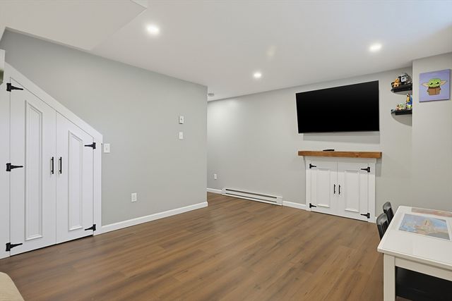 95 Riley Rd 95, Tyngsborough, MA 01879