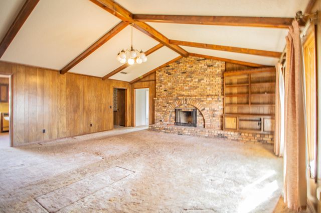 8012 Dover Avenue, Lubbock, TX 79424