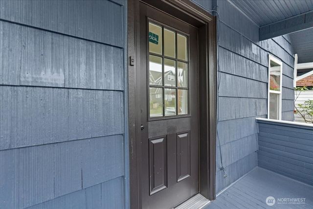 810 Veneta Avenue, Bremerton, WA 98337