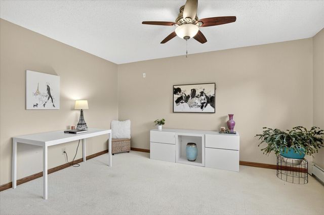 2720 Dale Street N C208, Roseville, MN 55113