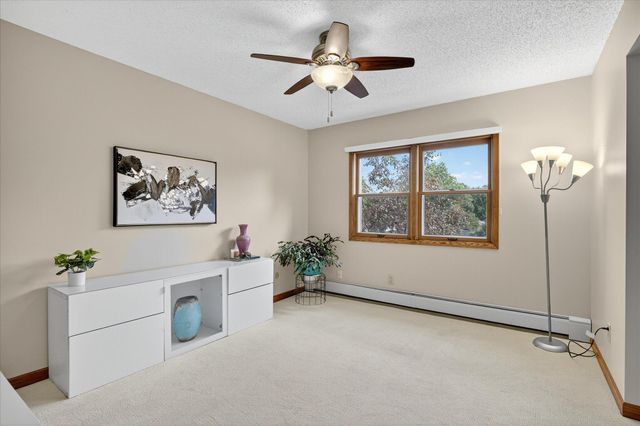 2720 Dale Street N C208, Roseville, MN 55113