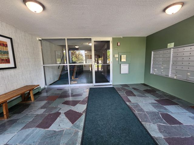 2720 Dale Street N C208, Roseville, MN 55113