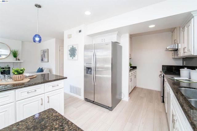6156 Corte Padre, Pleasanton, CA 94566