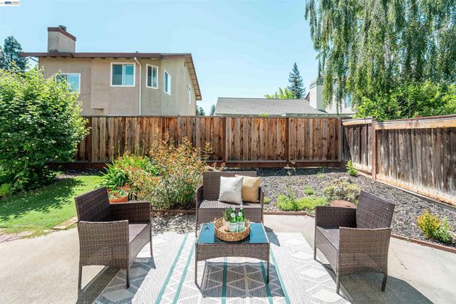 6156 Corte Padre, Pleasanton, CA 94566
