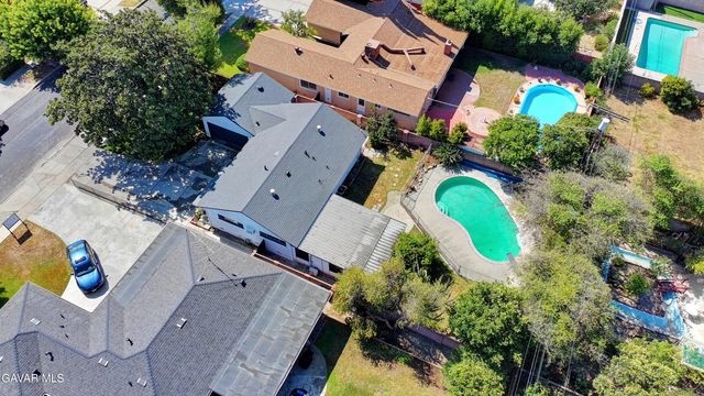 7509 Sunnybrae Avenue, Winnetka, CA 91306