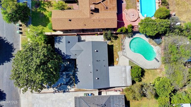 7509 Sunnybrae Avenue, Winnetka, CA 91306