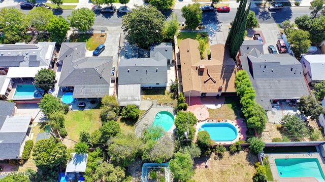 7509 Sunnybrae Avenue, Winnetka, CA 91306