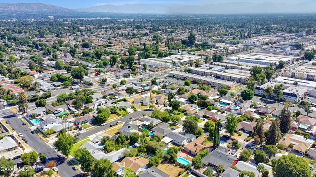 7509 Sunnybrae Avenue, Winnetka, CA 91306