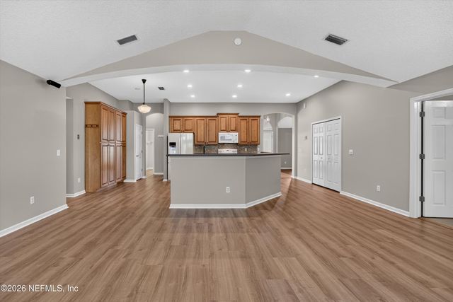 1955 GUARDED Way, Fleming Island, FL 32003