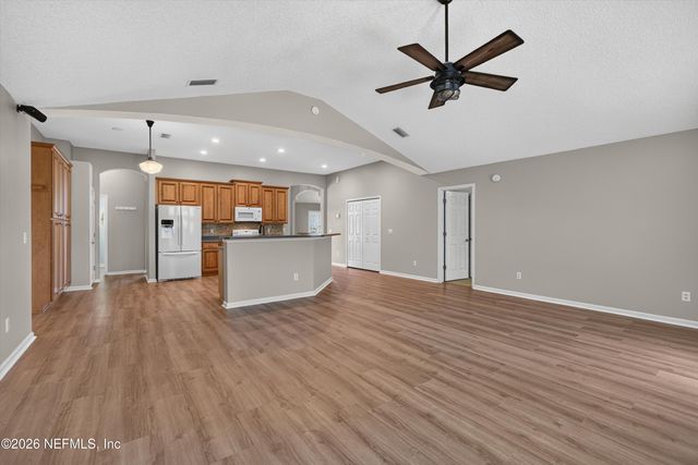 1955 GUARDED Way, Fleming Island, FL 32003