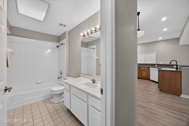 1955 GUARDED Way, Fleming Island, FL 32003