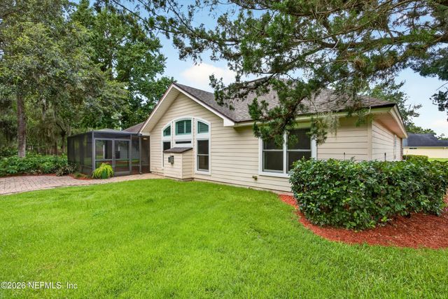 1955 GUARDED Way, Fleming Island, FL 32003