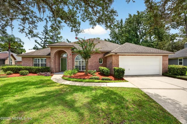 1955 GUARDED Way, Fleming Island, FL 32003