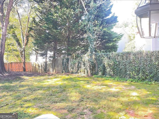 2265 Winthrope Way Drive, Alpharetta, GA 30009