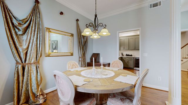 3423 Golf Club Ln, Nashville, TN 37215