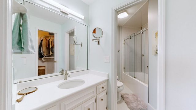 3423 Golf Club Ln, Nashville, TN 37215