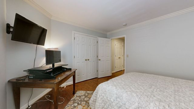 3423 Golf Club Ln, Nashville, TN 37215