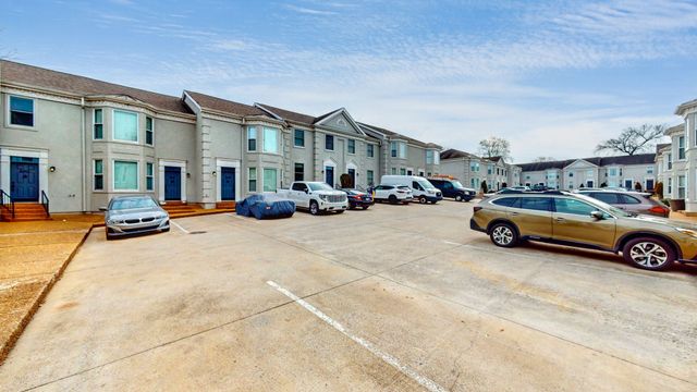 3423 Golf Club Ln, Nashville, TN 37215