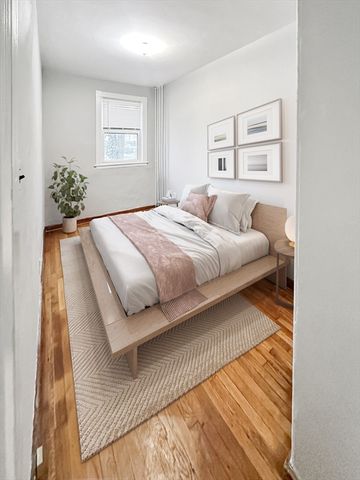 15-17 Pond Street 15 - 3, Boston, MA 02130