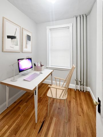 15-17 Pond Street 15 - 3, Boston, MA 02130