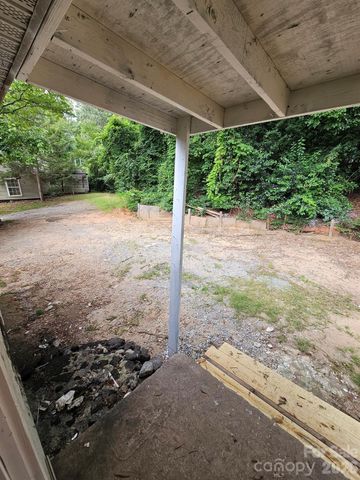 152 Winecoff Avenue NW, Concord, NC 28025