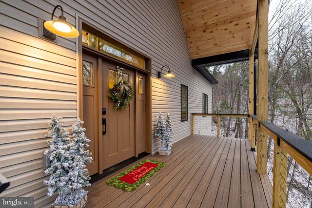 67 KNIGHT DR, Basye, VA 22810