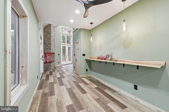 67 KNIGHT DR, Basye, VA 22810