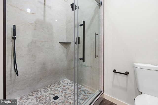 67 KNIGHT DR, Basye, VA 22810