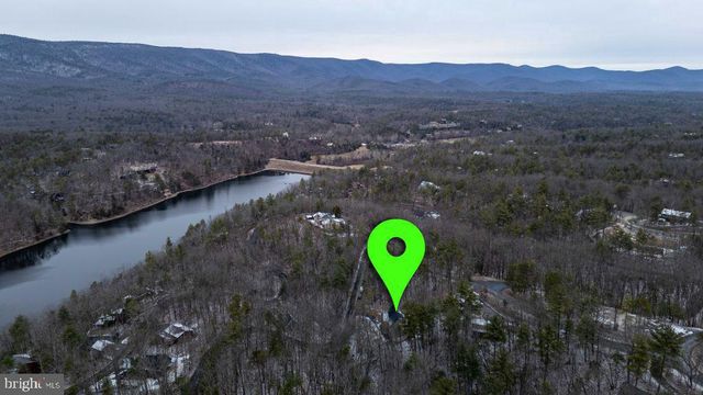 67 KNIGHT DR, Basye, VA 22810