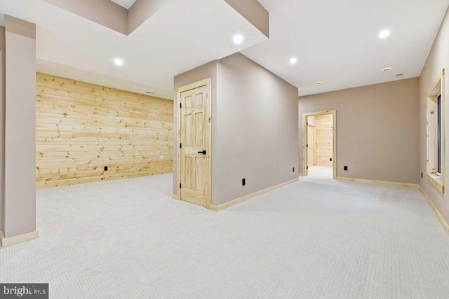 67 KNIGHT DR, Basye, VA 22810