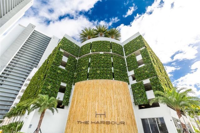 16385 Biscayne Boulevard 1805, North Miami Beach, FL 33160