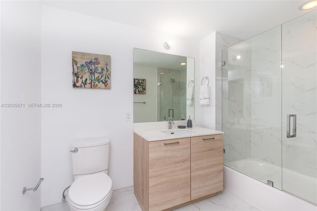 16385 Biscayne Boulevard 1805, North Miami Beach, FL 33160