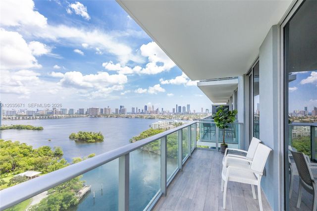 16385 Biscayne Boulevard 1805, North Miami Beach, FL 33160