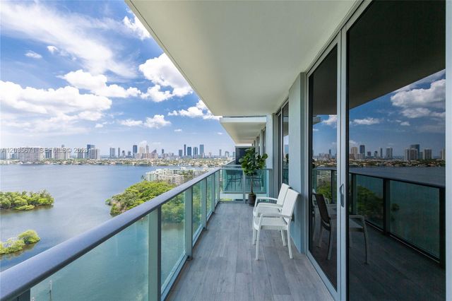 16385 Biscayne Boulevard 1805, North Miami Beach, FL 33160