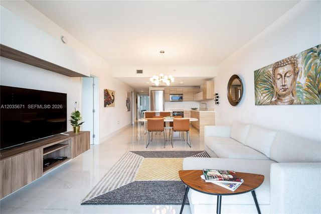 16385 Biscayne Boulevard 1805, North Miami Beach, FL 33160