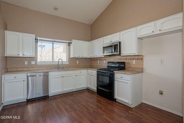 12177 Sun arbor Place, El Paso, TX 79928