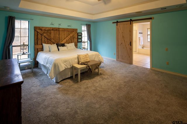 903 Woodland Hills Dr, Tyler, TX 75701