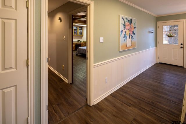 903 Woodland Hills Dr, Tyler, TX 75701