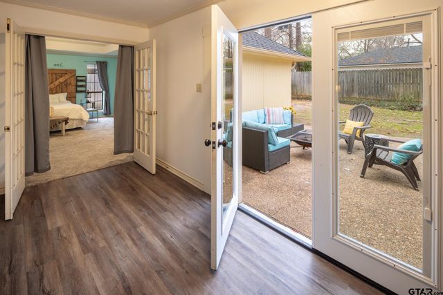 903 Woodland Hills Dr, Tyler, TX 75701