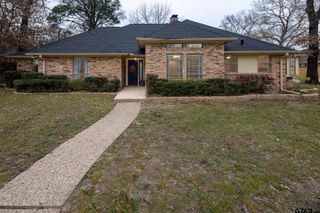 903 Woodland Hills Dr, Tyler, TX 75701