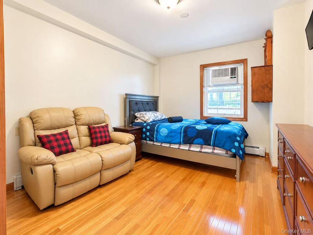 104-61 38th Avenue, Corona, NY 11368 — photo 5
