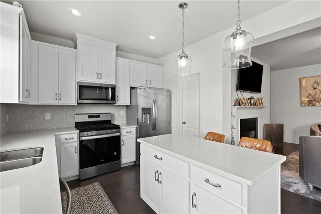 36 caison Drive, Winder, GA 30680